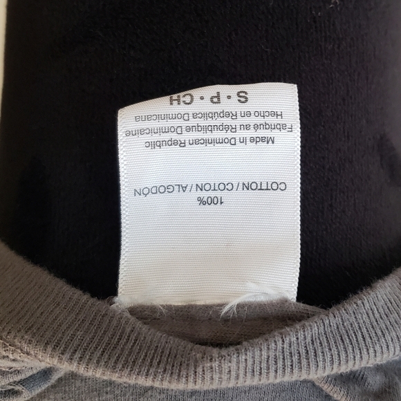 Bleached Mama Bear Gray Graphic Tee - Picture 6 of 6